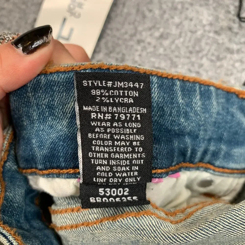 Jordan Craig distressed design